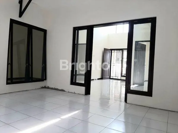 image DIJUAL RUMAH NYAMAN SIAP HUNI AREA BERBUKIT DI SEMARANG (5)