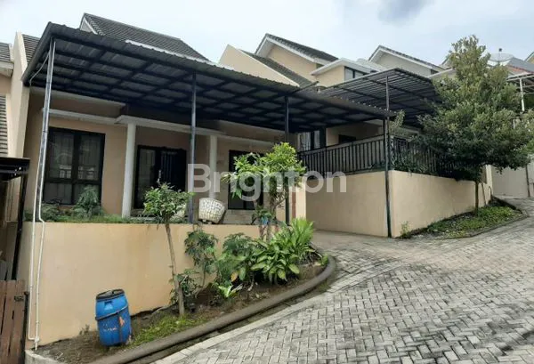 image DIJUAL RUMAH NYAMAN SIAP HUNI AREA BERBUKIT DI SEMARANG (1)