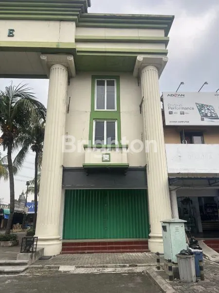 INVESTASI RUKO 2 LANTAI LOKASI KOMERSIAL