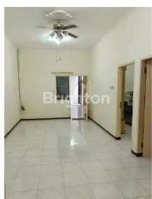 image RUMAH 1 LANTAI LEBAK SELANGKAH KE RAYA KENJERAN (2)