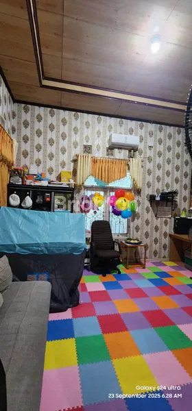 image DIJUAL RUMAH YANG ASRI DAN TEMPAT USAHA PERUM BENTUAS PERMAI (7)