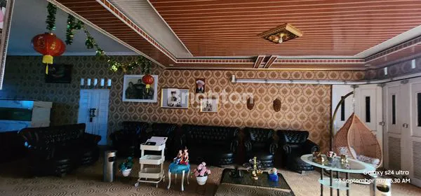 image DIJUAL RUMAH YANG ASRI DAN TEMPAT USAHA PERUM BENTUAS PERMAI (2)