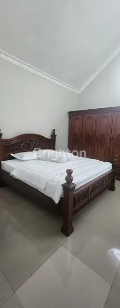 image RUMAH 2 LANTAI LENGKAP FURNISHNYA (3)