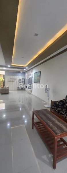 image RUMAH 2 LANTAI LENGKAP FURNISHNYA (4)
