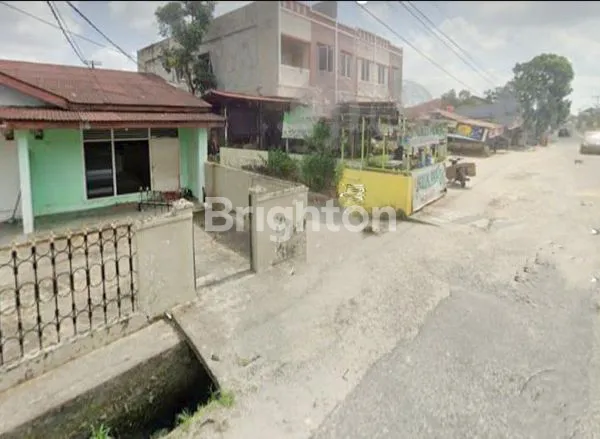 image RUMAH 3 PETAK LOKASI STRATEGIS DI TENGAH KOTA JL. BUNGA RAYA  (1)