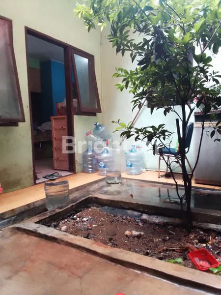 image RUMAH DEPAN PASAR MODERN BSD! JALAN KAKI KE HALTE & BELAKANG BCA! (7)