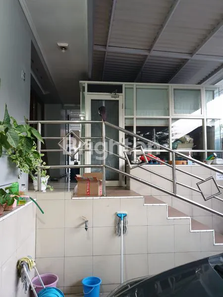image RUMAH HOOK HITUNG TANAH DEKAT GWALK (4)