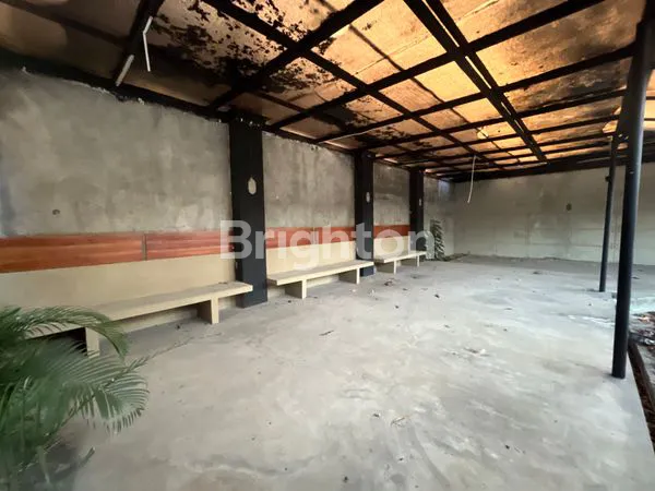 image RUANG USAHA STRATEGIS TENGAH KOTA COCOK BUAT COFFE SHOP/RESTO DAN KANTOR (5)