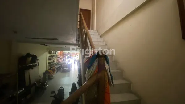 image DIJUAL RUKO 2 LANTAI LOKASI RAMAI & STRATEGIS – JL RAYA CILILITAN, PINGGIR JALAN, DEKAT PGC! (4)