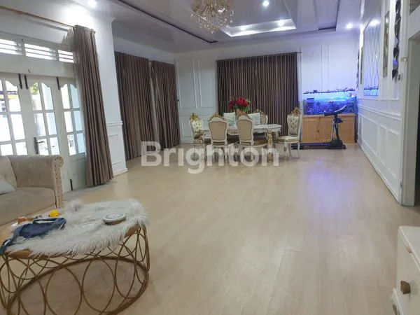 image \\U2728 DIJUAL RUMAH NYAMAN DENGAN INTERIOR EROPA – JATEN, KARANGANYAR \\U2728 (7)