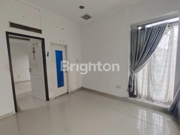 image RUMAH DI CIPUTAT - KOTA TANGERANG SELATAN (4)