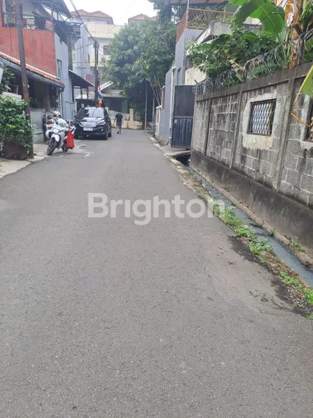 image RUMAH 155M² DEKAT MALL RAWAMANGUN (3)