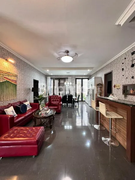 image RUMAH CANTIK DI CIGANJUR, JAGAKARSA. JAKARTA SELATAN (6)