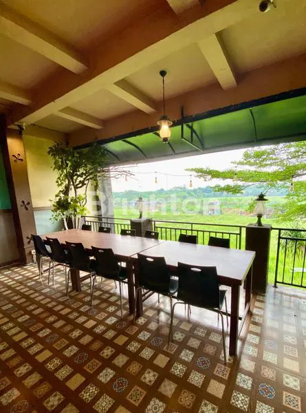 image RESTO DAN CAFE (TIDAK AKTIF) CIKARANG JAWA BARAT SIAP PAKAI (2)