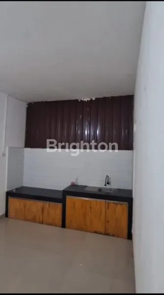 image RUMAH DENGAN TERAS LUAS TIPE 99/144 DI DAERAH PEMUDA RIAU UJUNG (5)