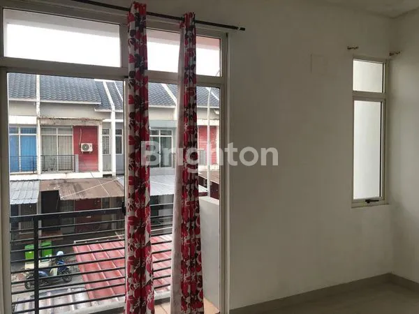 image HUNIAN STRATEGIS DI SERPONG RESIDENCE ONE (7)