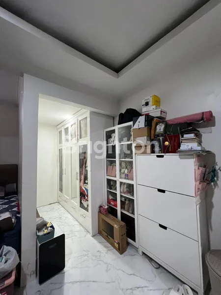 image RUMAH VILLA JOMBANG BARU CIPUTAT TANGERANG SELATAN (6)