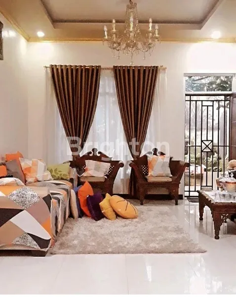 image RUMAH CLUSTER ROYAL KARAWACI TANGERANG (2)