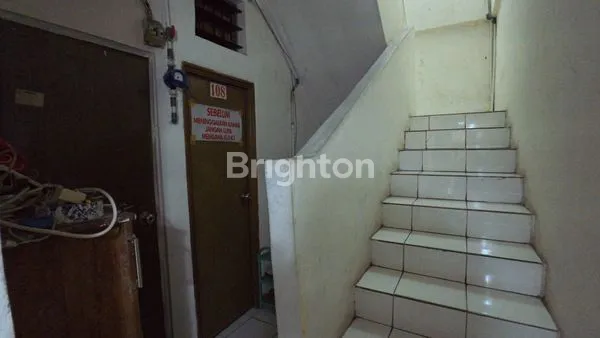 image JARANG ADA! RUMAH KOST 23 KAMAR LOKASI STRATEGIS DURI KEPA JAKARTA BARAT (8)