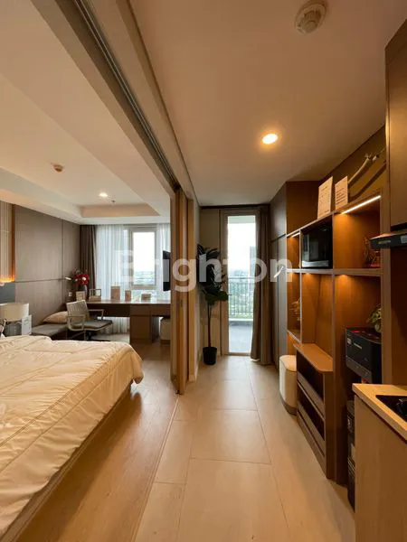 image HUNIAN LOKASI STRATEGIS BERTEMA RESORT YANG BERINTEGRASI DENGAN F&B MALL DAN AREA BISNIS DI TB SIMATUPANG JAKARTA SELATAN (3)