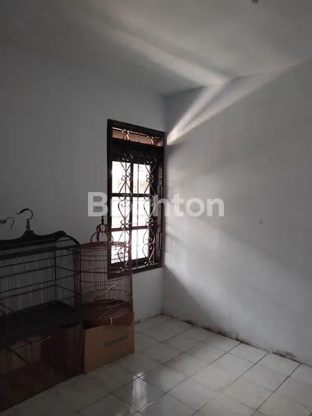 image RUMAH TINGGAL NAN ASRI, DI KOMPLEK NOGOTIRTO ELOK-3 YOGYAKARTA (6)