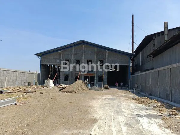 image DIJUAL GUDANG BARU GRESS DI WRINGIN ANOM GRESIK (2)