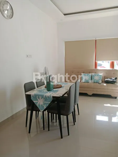 image  RUMAH DIJUAL DI JIMBARAN DEKAT KE SIDE WALK (4)