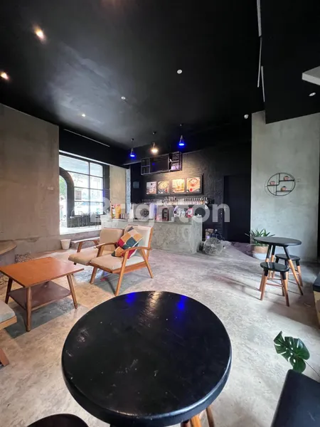 image RUKO 2 LANTAI POSISI PINGGIR JALAN UTAMA JAKARTA SELATAN (7)