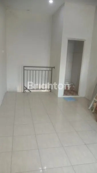 image RUKO SIAP HUNI DEKAT PASAR TRADISIONAL (6)