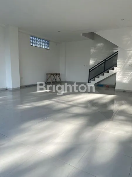 image RUKO 2 LANTAI SESETAN (3)