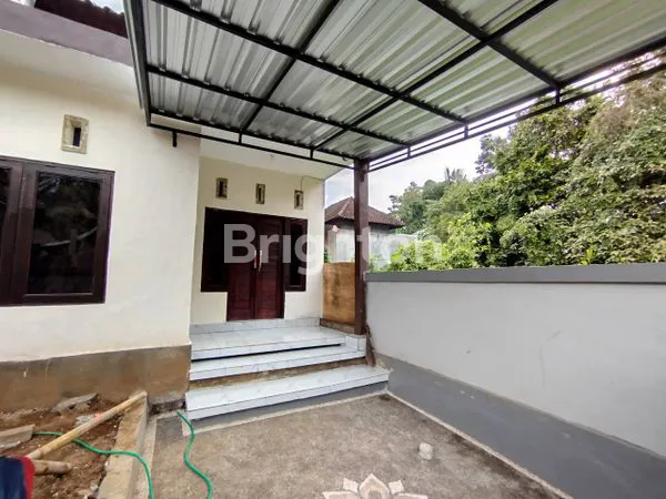 image DIJUAL RUMAH SATU LANTAI LINGKUNGAN PERUMAHAN DEKAT TERMINAL PERSIAPAN TABANAN BALI (4)
