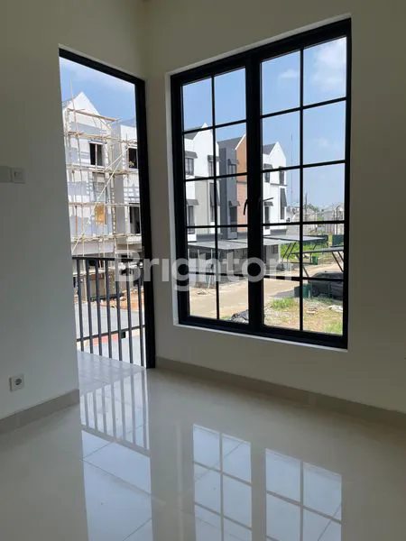 image HUNIAN STRATEGIS JL RAYA BOGOR, 2 LANTAI (8)