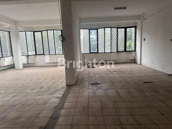 image RUKO LT 213M² DI JAKARTA PUSAT, SHM (3)
