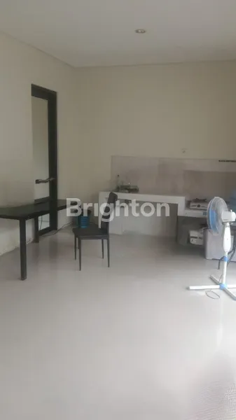 image RUMAH MINIMALIS MODERN 2 LANTAI CITRALAND UTARA (NORTHWEST LAKE) (5)