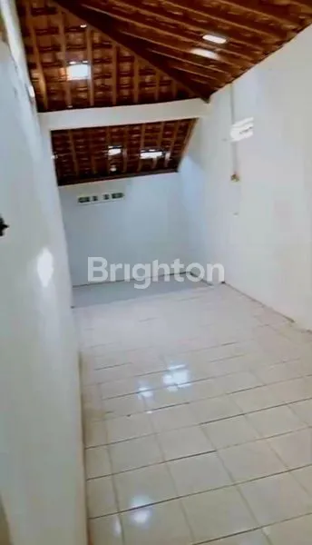 image DIJUAL RUMAH  LUAS DAN NYAMAN DI PEDAN - KLATEN (TURUN HARGA) (5)