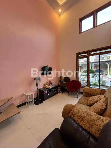 image SOLOBARU, HUNIAN CANTIK LOKASI STRATEGIS DAN NYAMAN DALAM CLUSTER, LUAS 84M. SHM (7)