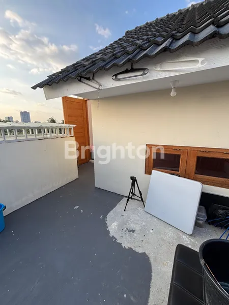 image SOLOBARU, HUNIAN CANTIK LOKASI STRATEGIS DAN NYAMAN DALAM CLUSTER, LUAS 84M. SHM (8)