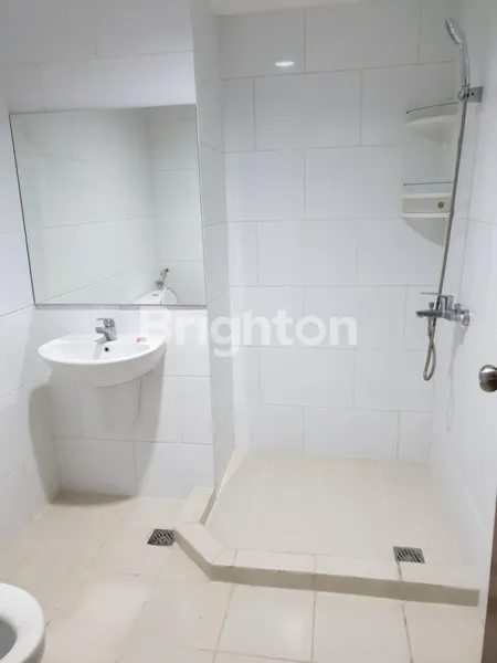 image DIJUAL DAN DISEWAKAN APARTEMEN WATERPLACE TOWER B LT 21 (3)
