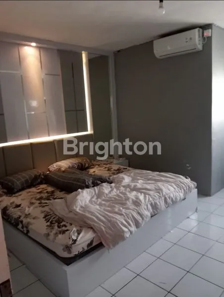 image RUMAH 5 KT LT 200M² DI KOMPLEK WARTAWAN (4)