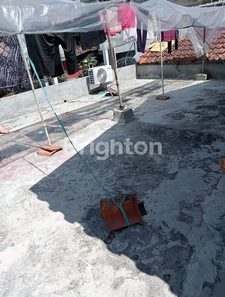 image RUMAH 5 KT LT 200M² DI KOMPLEK WARTAWAN (8)