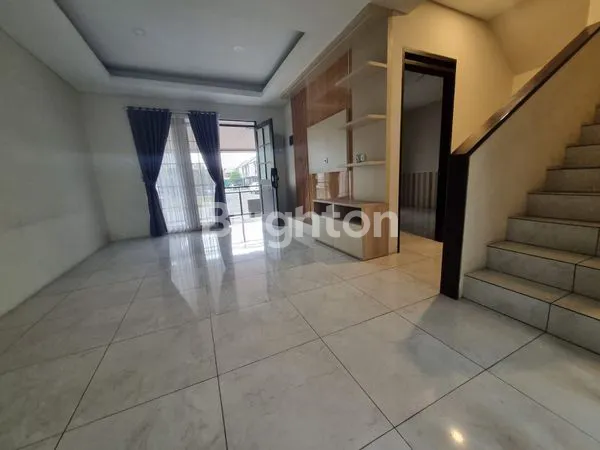 image RUMAH MODERN TROPIS KBP LENGKAP DENGAN  KOLAM RENANG (7)