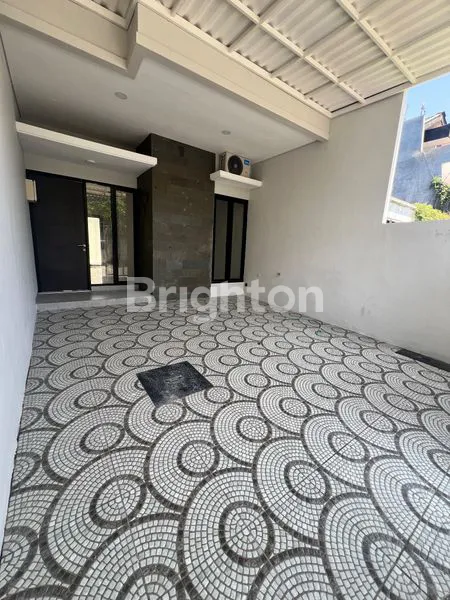image RUMAH 2 LT SEMI FURNISHED 3KT DI KUTISARI (3)