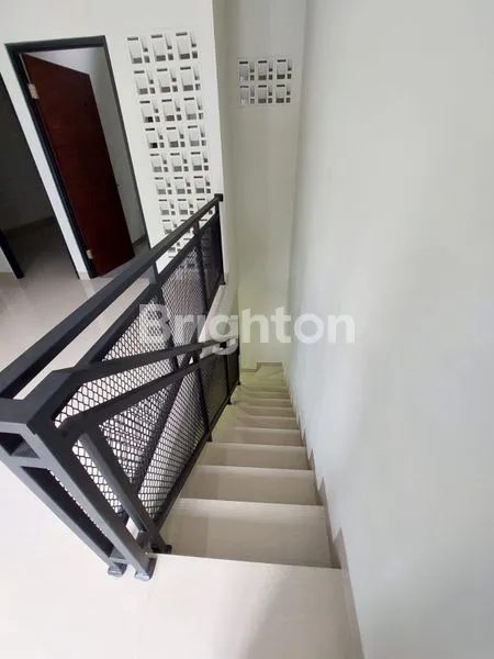 image RUMAH BARU DI TANGERANG KOTA DEKAT GRAHA RAYA (5)