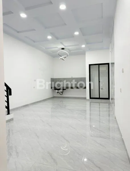 image READY 4 UNIT RUMAH BARU, 3 LANTAI TANJUNG DUREN BARAT KONDISI BAGUS SIAP HUNI HADAP UTARA ROW JALAN 3 MOBIL DEKAT MALL KAMPUS DLL (5)