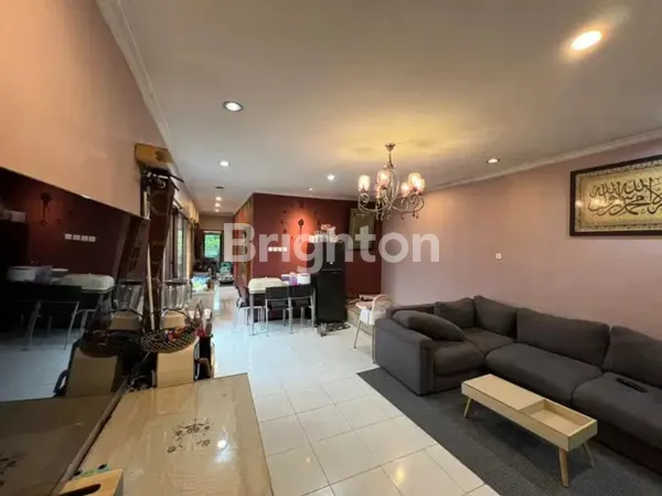 image RUKO STRATEGIS  DI KLOJEN MALANG JAWA TIMUR (3)