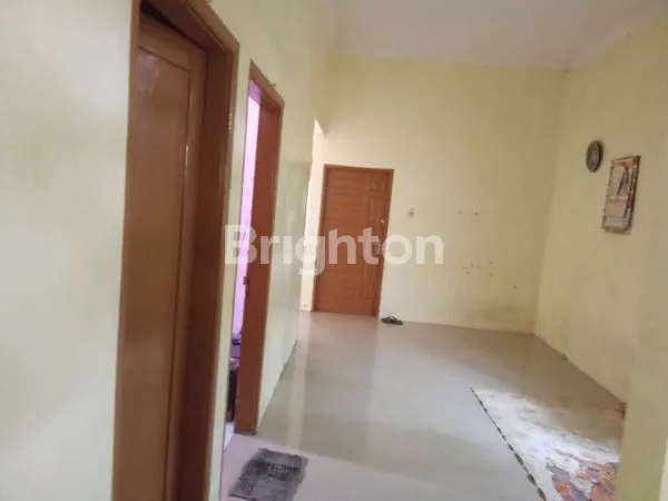 image RUMAH BARU TERAWAT SIAP HUNI (7)