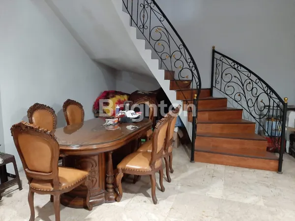 image RUMAH 2 LANTAI STRATEGIS DI JATI PADANG – DEKAT TOL TB SIMATUPANG & PEJATEN PARK MALL (3)