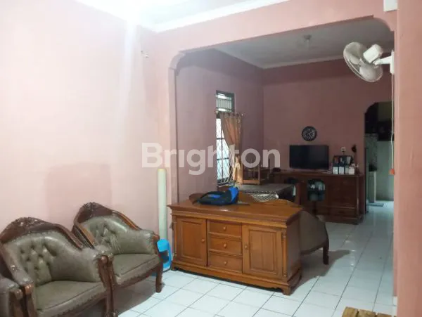 image RUMAH SHM LT 116 LB 100 DI PETUKANGAN UTARA (5)