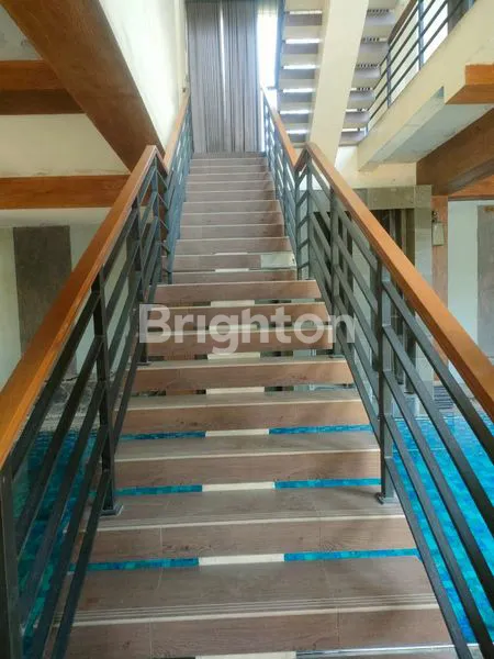 image RUMAH MEWAH SENTUL BOGOR JUAL  (3)