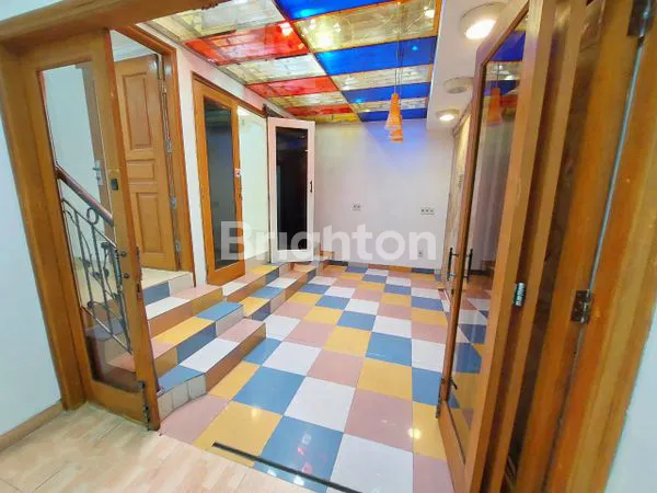 image RUMAH TANJUNG DUREN POSISI HOOK SIAP PAKAI JAKARTA BARAT (4)